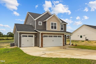 188 Hillwood St, Sanford, NC 27330