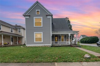 904 E Franklin St, Troy, OH 45373