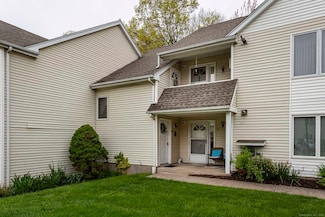 24 Millbrook Ct, Newington, CT 06111