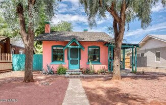 2018 N Mitchell St, Phoenix, AZ 85006