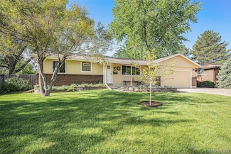 8626 W Utah Ave, Lakewood, CO 80232