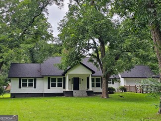 440 Country Club Rd, Dublin, GA 31021