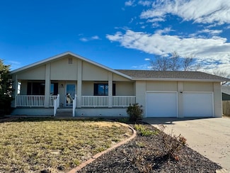 3712 Hillcrest Dr, Hays, KS 67601