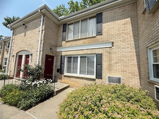 250 Beechwood Ave Unit 12A, Poughkeepsie, NY 12601