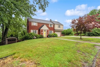 192 Glenfield Dr, Pittsburgh, PA 15235