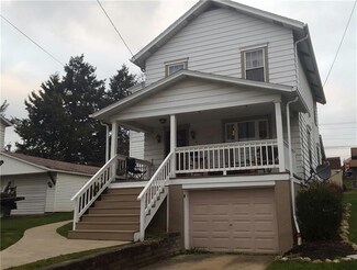 32 Becker St, Houston, PA 15342