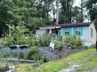 35031 Robin Ln, Horntown, VA 23395