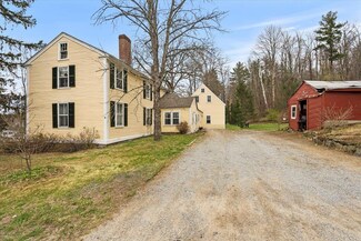 9 Cemetery Rd, New Boston, NH 03070