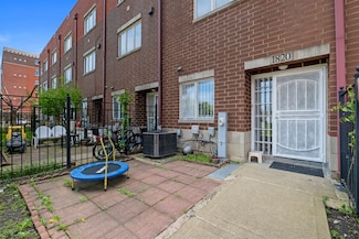 1820 S Melody Ct, Chicago, IL 60616