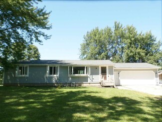 1793 210th St, New Hampton, IA 50659