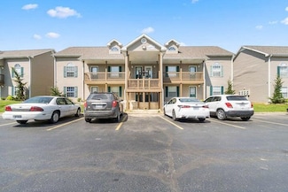 580 Abby Ln Unit 6, Branson, MO 65616