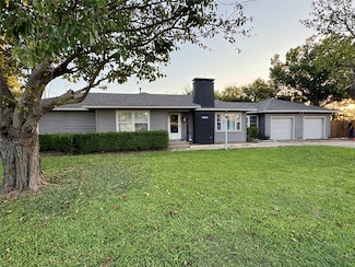 1516 E Peyton St, Sherman, TX 75090