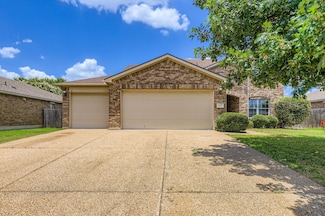 400 Hummingbird Ln, Leander, TX 78641
