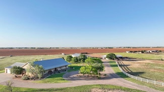 7714 County Road 7650, Wolfforth, TX 79382