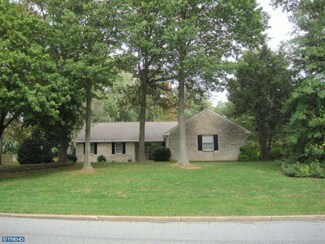 12 Bodo Otto Dr, Mickleton, NJ 08056