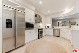 13031 Villosa Place Unit 102, Playa Vista, CA 90094