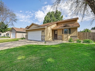 1175 98th Ave NE, Minneapolis, MN 55434