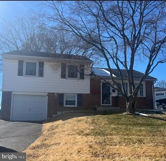 244 Warren Blvd, Broomall, PA 19008