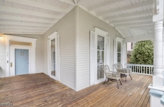 134 Chestnut St, Montclair, NJ 07042