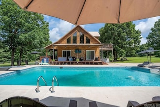 2838 Mountain View Rd, Drasco, AR 72530