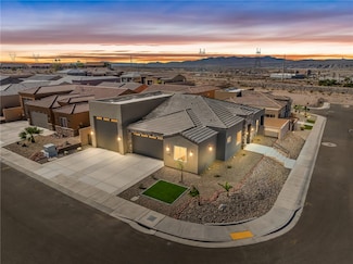 951 Athens Ct, Bullhead City, AZ 86429