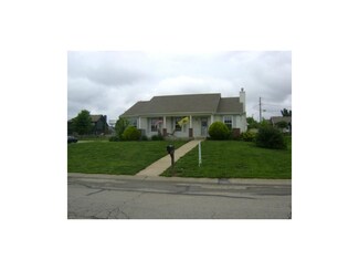 620 Shanandoah Dr, Edgerton, KS 66021