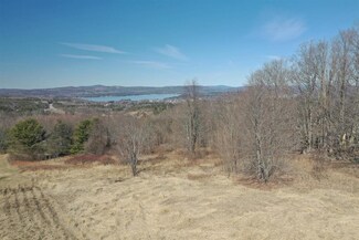 61 Garden Hill Dr, Gilford, NH 03249