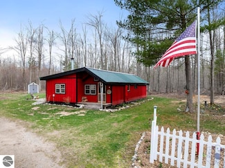 3622 Big Sky Trail, Gaylord, MI 49735