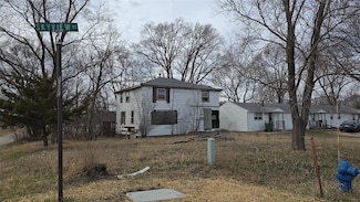 312 Skyview Rd, Evansdale, IA 50707
