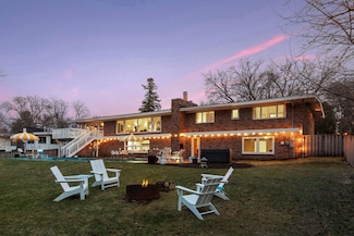 5504 Merritt Cir, Edina, MN 55436