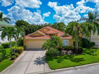 4866 Sabal Lake Cir, Sarasota, FL 34238