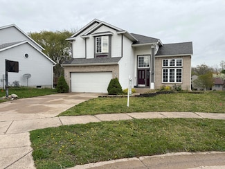 4702 Brookmeadow Dr SE, Grand Rapids, MI 49512