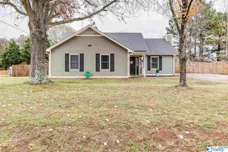 12962 Dickens Ln, Madison, AL 35756