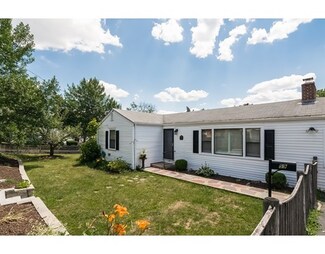 59 Aberdeen Rd, Quincy, MA 02171