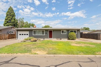109 Princess Way, Central Point, OR 97502