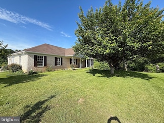 1510 E Refuge Church Rd, Stephens City, VA 22655