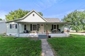 811 N Nettleton St, Cameron, MO 64429