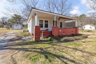 1505 Mckinley Ave, Gadsden, AL 35904
