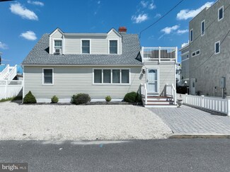 101 E Rhode Island Ave, Beach Haven, NJ 08008