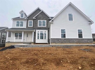 2638 Hollow View Dr Unit 2, Easton, PA 18040