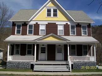 703 Court St, Honesdale, PA 18431