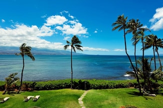 190 Hauoli St Unit 310, Wailuku, HI 96793