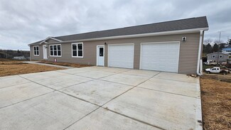 411 Union St, Bloomington, WI 53804
