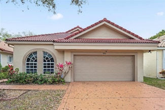 5024 NW 95th Dr, Coral Springs, FL 33076