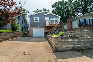 1399 Neptune Ave, Akron, OH 44301