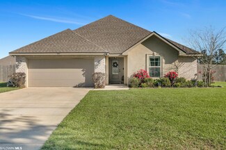 505 E Shriver Ave, Summerdale, AL 36580