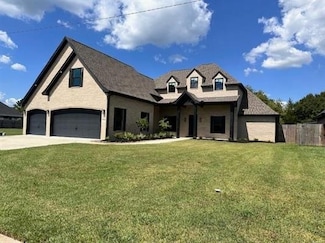 8360 Chappell Hill Dr, Bevil Oaks, TX 77713