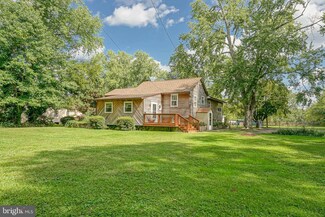 735 East Ave, Franklinville, NJ 08322