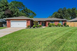 47 Hillcrest Dr, Shalimar, FL 32579