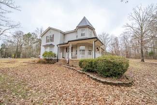 225 Sticine Rd, Guys, TN 38339